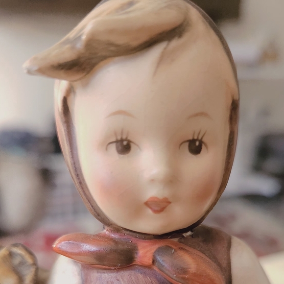 HUMMEL FIGURINE Weary Traveller Goebel #204 Germany Amazing Condition RARE - Picture 5 of 9